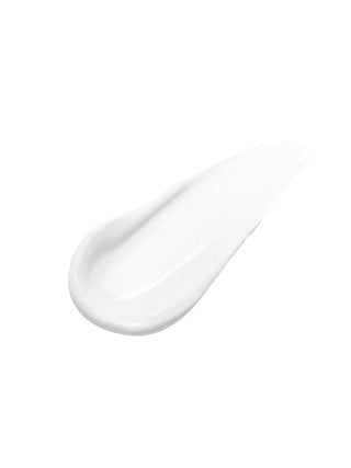 Goutte de creme solaire TOCOBO Bio Watery Sun Cream, texture fluide et brillante sur fond blanc