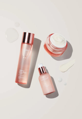 Gamme Medicube Triple Collagen vue du dessus - toner, serum et creme rose avec gouttes de texture