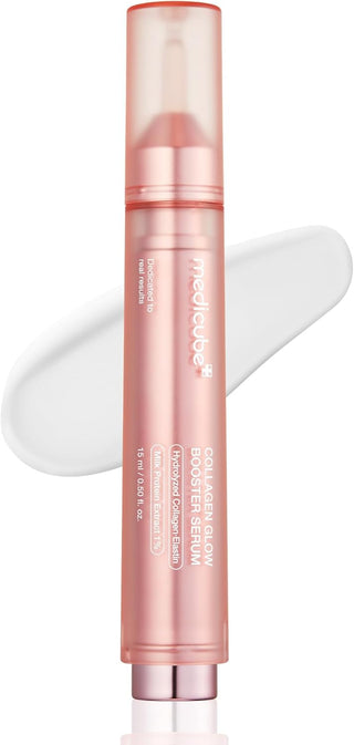 Medicube Collagen Glow Booster Serum tube stylo rose 15ml avec swatch de texture blanche