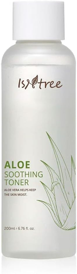 ISNTREE Aloe Soothing Toner vu de face avec logo et mention Aloe Vera Helps Keep The Skin Moist