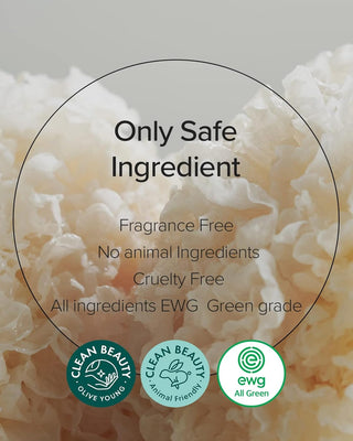 MARY&MAY Niacinamide Chaenomeles Serum - labels Clean Beauty, Cruelty Free et EWG All Green sur fond floral