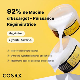 Infographie COSRX Advanced Snail 92 - tube et pot avec texture creme coulante sur fond jaune