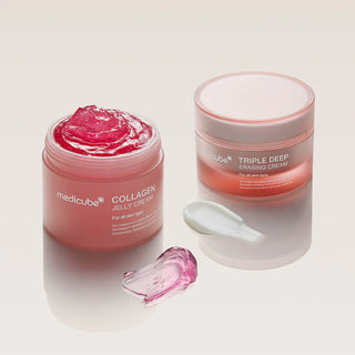 Duo Medicube Collagen Jelly Cream et Triple Deep Erasing Cream avec swatches de texture devant