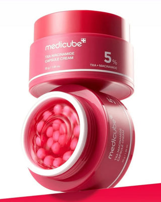 Pot Medicube TXA Niacinamide Capsule Cream ouvert revelant les capsules roses a l'interieur