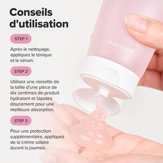 Conseils d'utilisation du Beauty of Joseon Red Bean Water Gel en trois etapes avec gel verse dans la main