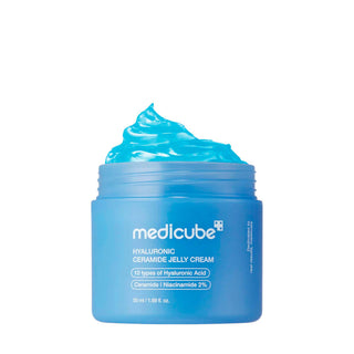 Pot bleu ouvert Medicube Hyaluronic Ceramide Jelly Cream 50ml - gelée bleue, 10 types d'acide hyaluronique, niacinamide 2%