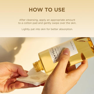 Application du SKIN1004 Centella Toning Toner sur coton - mode d'emploi apres le nettoyage