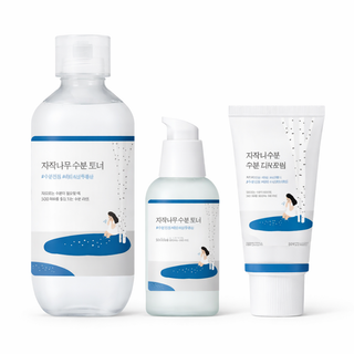 Trio Round Lab routine glass skin - toner, essence et creme hydratante aux illustrations bleues et blanches